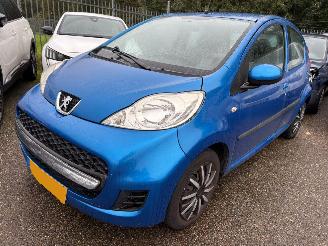 skadebil auto Peugeot 107 1.0-12V XS 2011/4