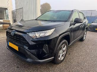 uszkodzony samochody osobowe Toyota Rav-4 2.5 Hybrid Business 2024/2