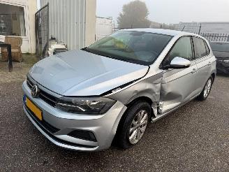 uszkodzony samochody osobowe Volkswagen Polo 1.0 AUTOMAAT TSI Comfortline Business 2018/5