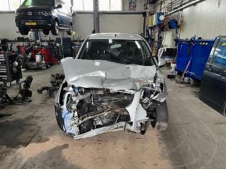 krockskadad bil auto Opel Agila Agila (B), MPV, 2008 / 2014 1.2 16V 2008/10