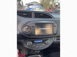Toyota Yaris Yaris III (P13), Hatchback, 2010 / 2020 1.5 16V Hybrid picture 6