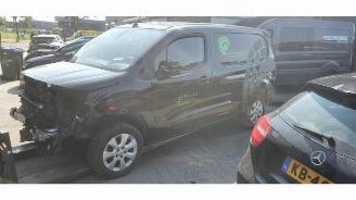 rozbiórka samochody osobowe Opel Combo Combo Cargo, Van, 2018 1.5 CDTI 100 2020/10