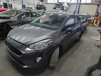 Vrakbiler auto Ford Fiesta Fiesta 7, Hatchback, 2017 1.0 EcoBoost 12V 100 2018/6
