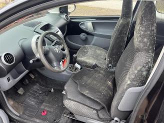 Toyota Aygo Aygo (B10), Hatchback, 2005 / 2014 1.0 12V VVT-i picture 6