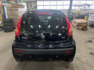 Vrakbiler auto Peugeot 107 107, Hatchback, 2005 / 2014 1.0 12V 2011/3