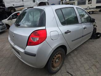 Renault Clio Clio III (BR/CR), Hatchback, 2005 / 2014 1.2 16V 75 picture 6