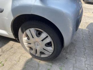 Peugeot 107 107, Hatchback, 2005 / 2014 1.0 12V picture 7