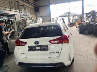 Toyota Auris Auris Touring Sports (E18), Combi, 2013 / 2018 1.8 16V Hybrid picture 3