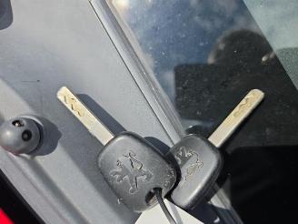 Peugeot 107 107, Hatchback, 2005 / 2014 1.0 12V picture 3