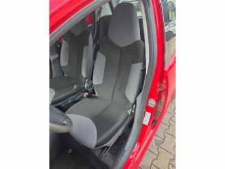 Peugeot 107 107, Hatchback, 2005 / 2014 1.0 12V picture 5