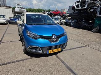 Dezmembrări autoturisme Renault Captur Captur I (2R), SUV, 2013 1.2 TCE 16V EDC 2013/10