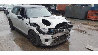 Salvage car Mini Cooper  2015/5