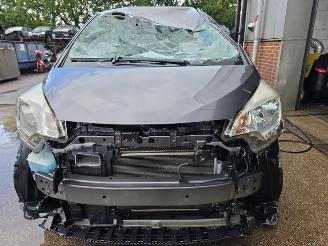  Toyota Verso S Verso S, MPV, 2010 / 2016 1.33 16V Dual VVT-I 2011/11