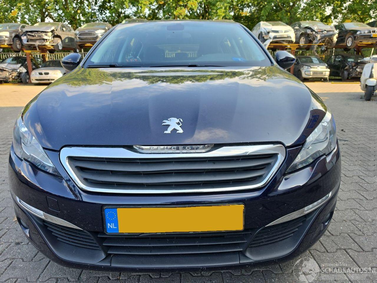 Peugeot 308 1.2