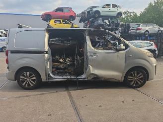 Peugeot Expert Expert (V1/VA/VB/VE/VF/VT/VY), Van, 2016 2.0 Blue HDi 180 16V picture 7