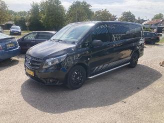 Unfallwagen Mercedes Vito 111 CDI TOURER 9 PERSONEN AIRCO 2015/3