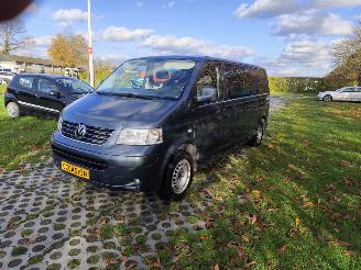 skadebil bedrijf Volkswagen Transporter 2.5 TDI DUBBELCABINE 183000km !!! 2008/4