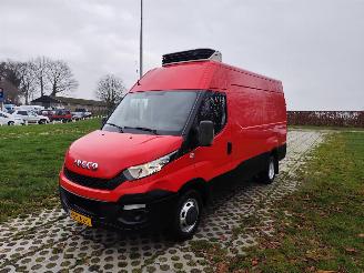 krockskadad bil bedrijf Iveco Daily 35C15 KOELWAGEN AIRCO MTM 3500 KG !!! 2016/1