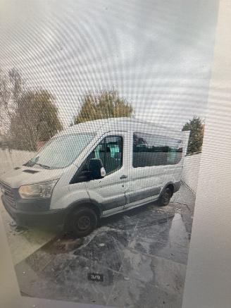krockskadad bil bedrijf Ford Transit TRANSIT 9 PERSONENBUS OP PAPIER AIRCO 2015/1