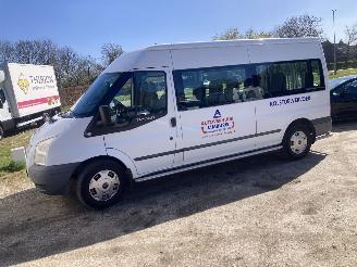 skadebil auto Ford Transit TRANSIT 9 PERSONEN AIRCO 2013/8