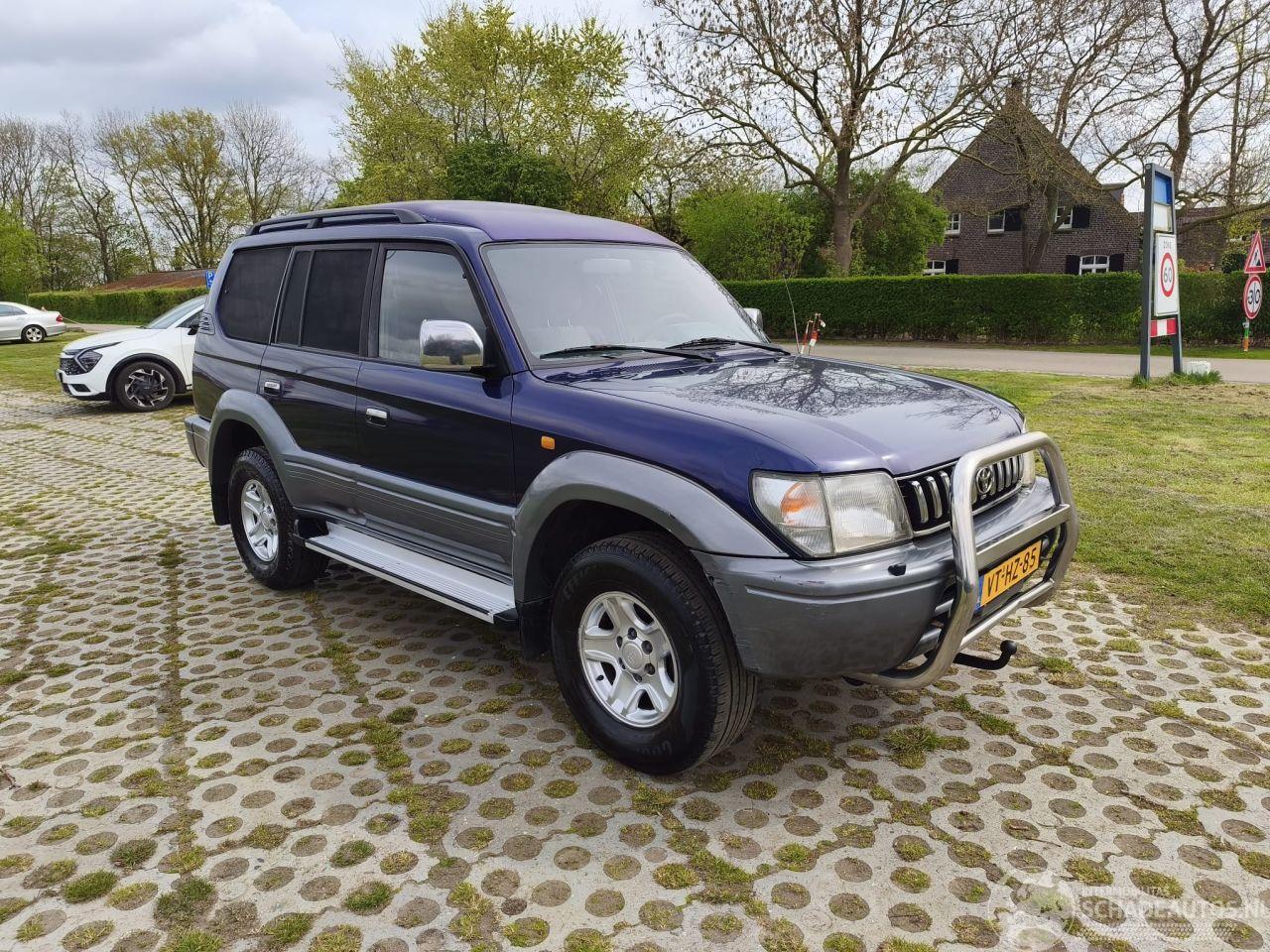 Toyota Landcruiser LANDCRUISER 90 3.0 TD