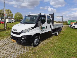 Iveco Daily 2.3 dubbelcabine pick up picture 2