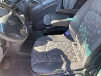 Mercedes Vito 111cdi dubbelcabine lang airco picture 7