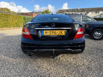 Mercedes C-klasse C180 DEFECTE MOTOR picture 3