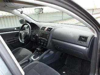 Volkswagen Golf  picture 46