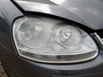 Volkswagen Golf  picture 17