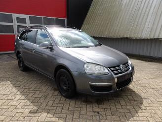 Volkswagen Golf  picture 1