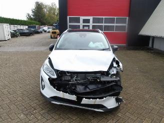 Ford Fiesta  picture 2