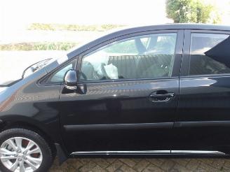 Toyota Verso S  picture 9