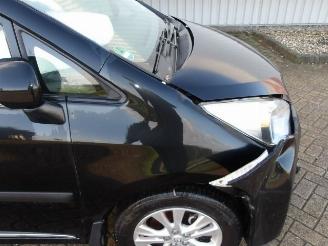 Toyota Verso S  picture 18