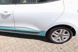 Renault Clio Clio V (RJAB), Hatchback 5-drs, 2019 1.0 TCe 100 12V Bi-Fuel picture 35