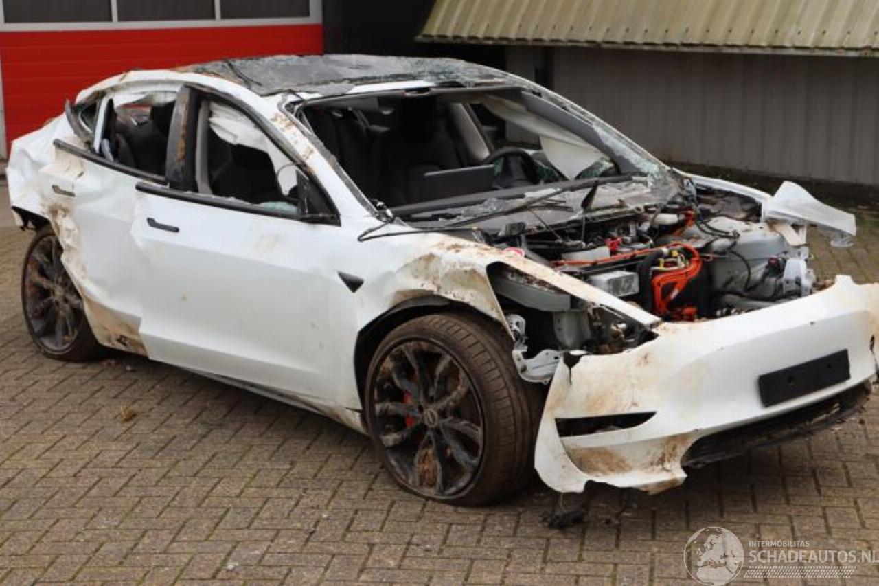 Tesla Model 3 Model 3, Sedan, 2017 Long Range, Performance AWD