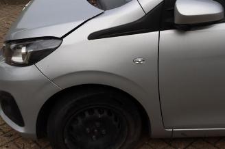 Peugeot 108 108, Hatchback, 2014 1.0 12V VVT-i picture 23