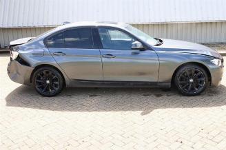 BMW 3-serie 3 serie (F30), Sedan, 2011 / 2018 320d 2.0 16V EfficientDynamicsEdition picture 2