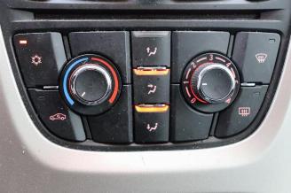 Opel Astra Astra J Sports Tourer (PD8/PE8/PF8), Combi, 2010 / 2015 1.7 CDTi 16V picture 14