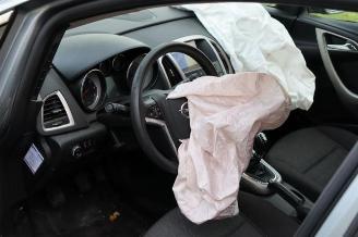 Opel Astra Astra J Sports Tourer (PD8/PE8/PF8), Combi, 2010 / 2015 1.7 CDTi 16V picture 24