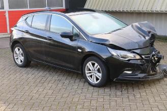 Vrakbiler auto Opel Astra Astra K, Hatchback 5-drs, 2015 / 2022 1.4 Turbo 16V 2017/4