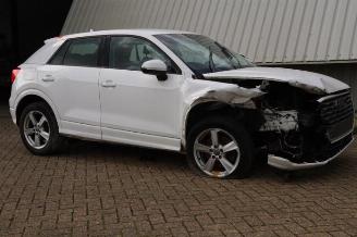 skadebil auto Audi Q2 Q2 (GAB/GAG), SUV, 2016 1.0 TFSI 12V 2017/6