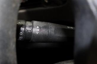 Peugeot 208 208 I (CA/CC/CK/CL), Hatchback, 2012 / 2019 1.6 Blue HDi 100 picture 19