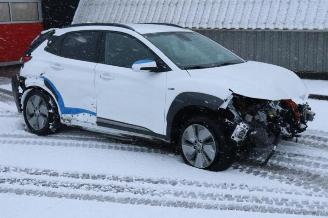 Uttjänta bilar auto Hyundai Kona Kona (OS), SUV, 2017 / 2023 64 kWh 2020/12