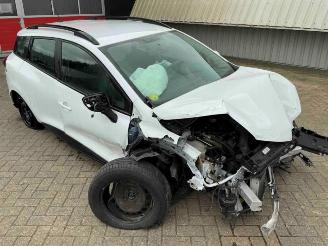Vrakbiler auto Renault Clio Clio IV Estate/Grandtour (7R), Combi 5-drs, 2012 / 2021 1.5 Energy dCi 90 FAP 2016/4