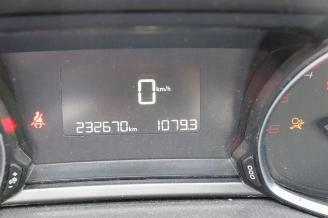 Peugeot 308 308 SW (L4/L9/LC/LJ/LR), Combi 5-drs, 2014 / 2021 1.6 BlueHDi 120 picture 13