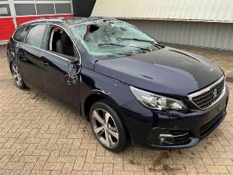 Vrakbiler auto Peugeot 308 308 SW (L4/L9/LC/LJ/LR), Combi 5-drs, 2014 / 2021 1.2 12V e-THP PureTech 130 2018/4