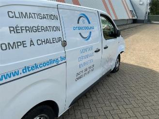 Peugeot Expert Expert (V1/VA/VB/VE/VF/VT/VY), Van, 2016 2.0 Blue HDi 145 16V picture 24