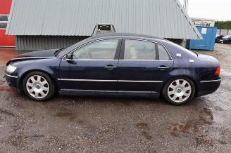 Volkswagen Phaeton Phaeton (3D), Sedan, 2002 / 2016 6.0 W12 48V 4Motion picture 4