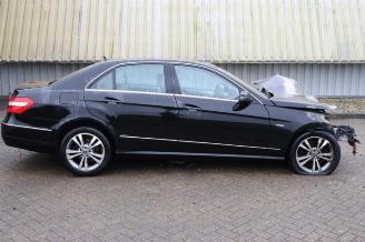 Coche siniestrado Mercedes E-klasse E (W212), Sedan, 2009 / 2016 E-350 CDI V6 24V BlueEfficiency 2010/1